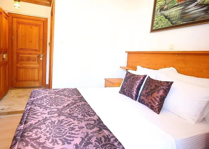 Akyaka Yali Capkini 호텔 *