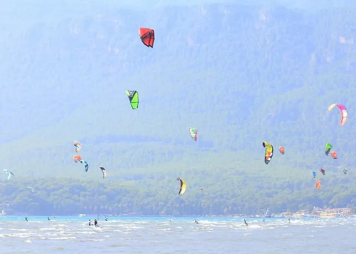 호텔 Akyaka Yali Capkini *